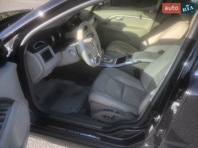 Черный Вольво С80, объемом двигателя 2 л и пробегом 160 тыс. км за 14000 $, фото 12 на Automoto.ua