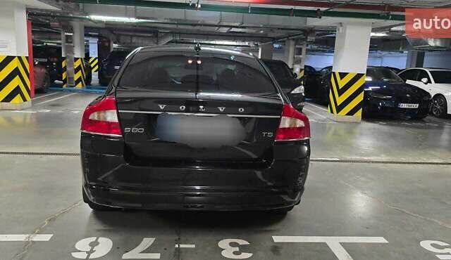 Черный Вольво С80, объемом двигателя 1.97 л и пробегом 184 тыс. км за 13500 $, фото 2 на Automoto.ua