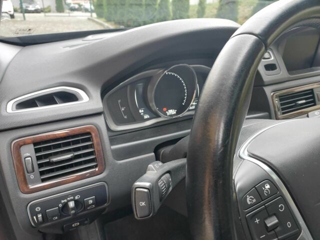 Чорний Вольво S80, об'ємом двигуна 3 л та пробігом 217 тис. км за 13700 $, фото 15 на Automoto.ua