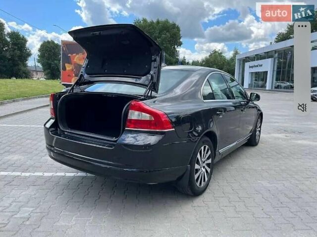 Черный Вольво С80, объемом двигателя 2 л и пробегом 178 тыс. км за 12500 $, фото 5 на Automoto.ua