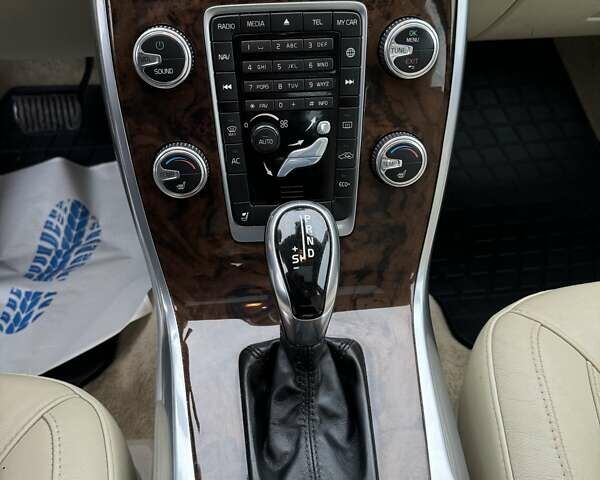 Черный Вольво С80, объемом двигателя 2 л и пробегом 208 тыс. км за 12500 $, фото 26 на Automoto.ua