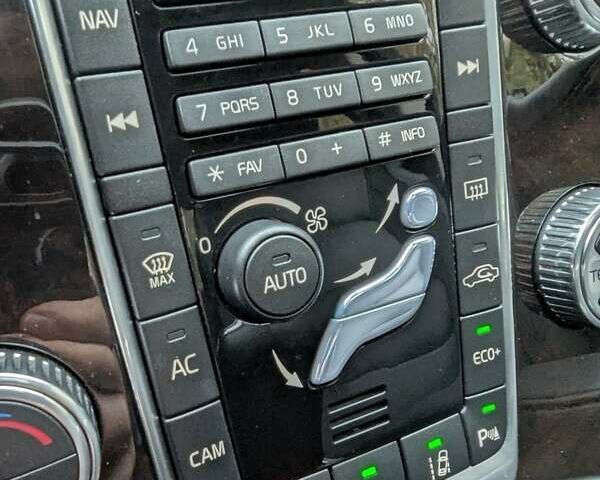 Черный Вольво С80, объемом двигателя 2 л и пробегом 136 тыс. км за 17300 $, фото 30 на Automoto.ua