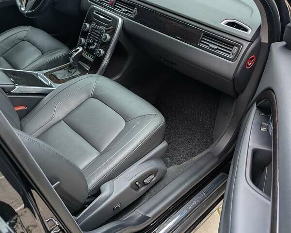 Черный Вольво С80, объемом двигателя 2 л и пробегом 136 тыс. км за 17300 $, фото 55 на Automoto.ua