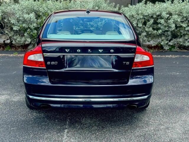 Чорний Вольво S80, об'ємом двигуна 2 л та пробігом 76 тис. км за 2300 $, фото 3 на Automoto.ua