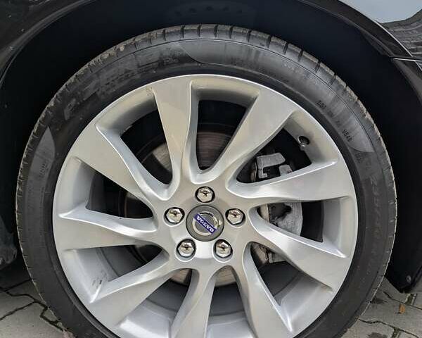 Черный Вольво С80, объемом двигателя 2 л и пробегом 136 тыс. км за 17300 $, фото 6 на Automoto.ua