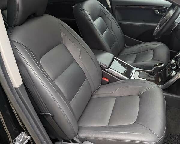 Черный Вольво С80, объемом двигателя 2 л и пробегом 136 тыс. км за 17300 $, фото 57 на Automoto.ua