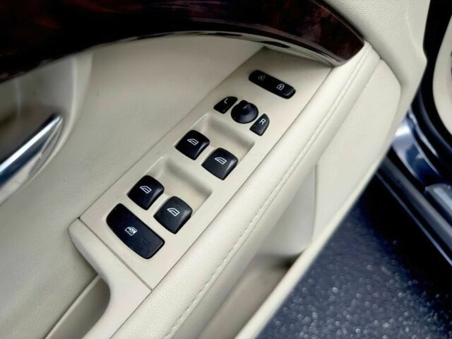 Чорний Вольво S80, об'ємом двигуна 2 л та пробігом 76 тис. км за 2300 $, фото 10 на Automoto.ua