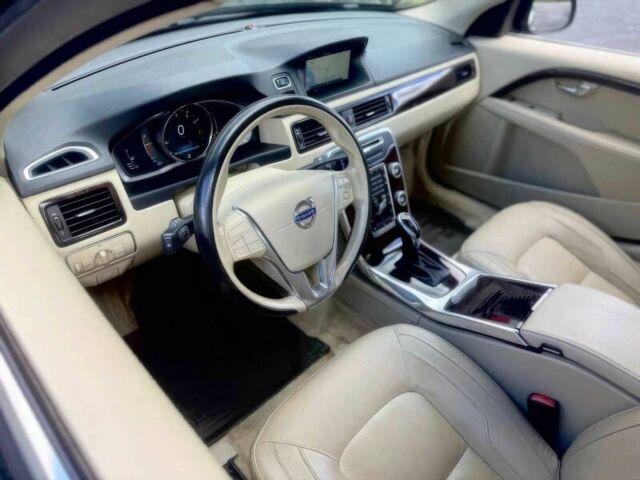 Черный Вольво С80, объемом двигателя 2 л и пробегом 77 тыс. км за 4000 $, фото 8 на Automoto.ua