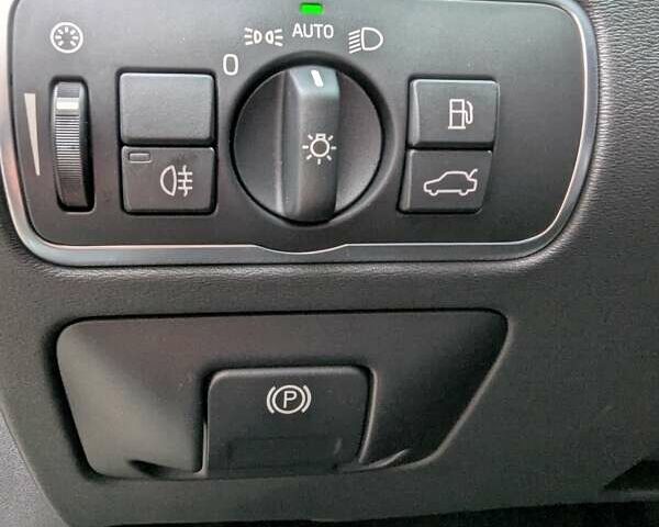 Черный Вольво С80, объемом двигателя 2 л и пробегом 136 тыс. км за 17300 $, фото 23 на Automoto.ua