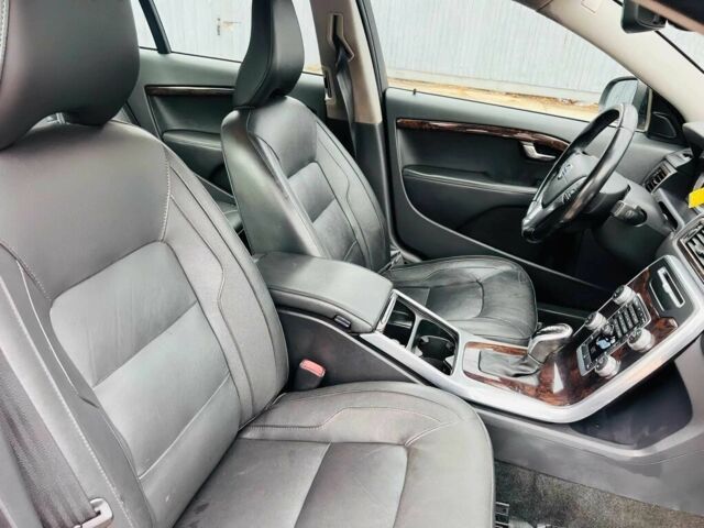 Черный Вольво С80, объемом двигателя 2 л и пробегом 76 тыс. км за 2200 $, фото 6 на Automoto.ua