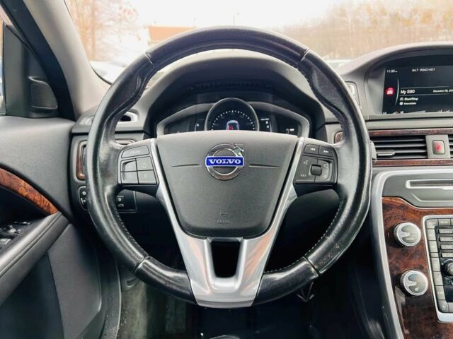 Черный Вольво С80, объемом двигателя 2 л и пробегом 76 тыс. км за 2200 $, фото 11 на Automoto.ua