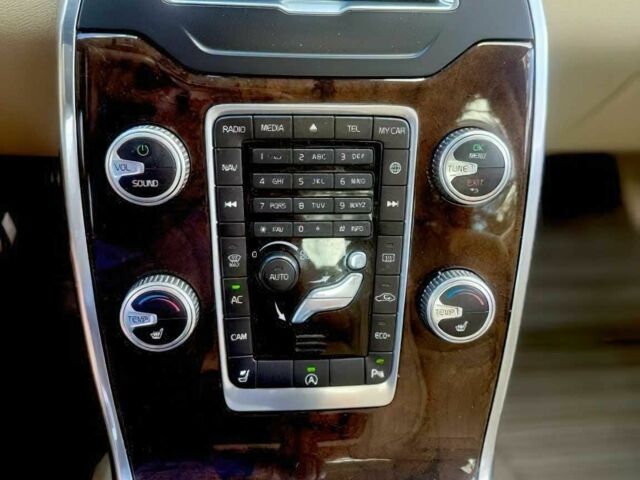 Чорний Вольво S80, об'ємом двигуна 2 л та пробігом 76 тис. км за 2300 $, фото 8 на Automoto.ua