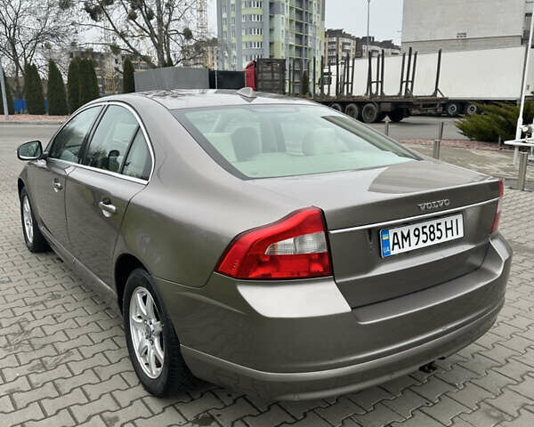 Коричневый Вольво С80, объемом двигателя 2.5 л и пробегом 300 тыс. км за 6700 $, фото 5 на Automoto.ua