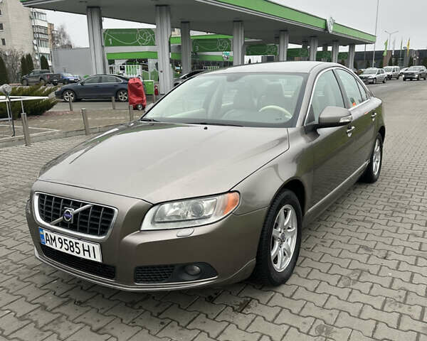 Коричневый Вольво С80, объемом двигателя 2.5 л и пробегом 300 тыс. км за 6700 $, фото 7 на Automoto.ua