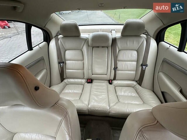 Коричневый Вольво С80, объемом двигателя 2.5 л и пробегом 300 тыс. км за 6700 $, фото 13 на Automoto.ua