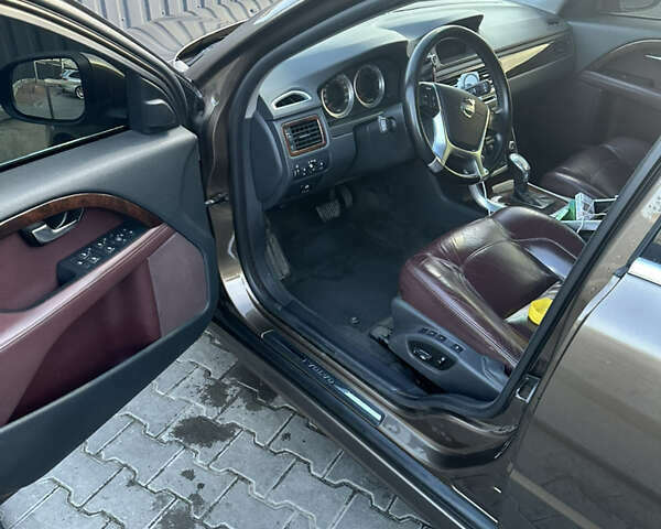 Коричневый Вольво С80, объемом двигателя 1.98 л и пробегом 344 тыс. км за 9800 $, фото 6 на Automoto.ua