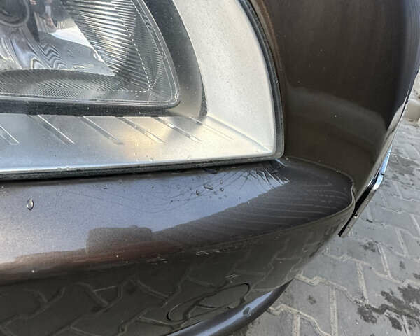 Коричневый Вольво С80, объемом двигателя 1.98 л и пробегом 344 тыс. км за 9800 $, фото 14 на Automoto.ua