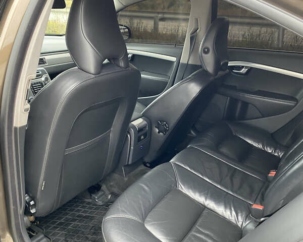 Вольво S80 2012 у Житомирі на Automoto.ua Коричневий Вольво S80, об'ємом двигуна 1.56 л та пробігом 296 тис. км за 9500 $, фото 4 на Automoto.ua