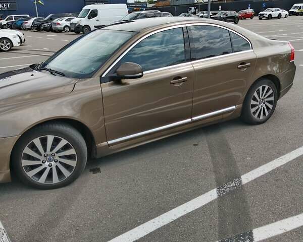 Коричневий Вольво S80, об'ємом двигуна 1.6 л та пробігом 297 тис. км за 9934 $, фото 3 на Automoto.ua