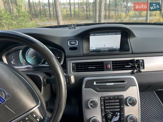 Коричневый Вольво С80, объемом двигателя 1.99 л и пробегом 187 тыс. км за 14800 $, фото 16 на Automoto.ua