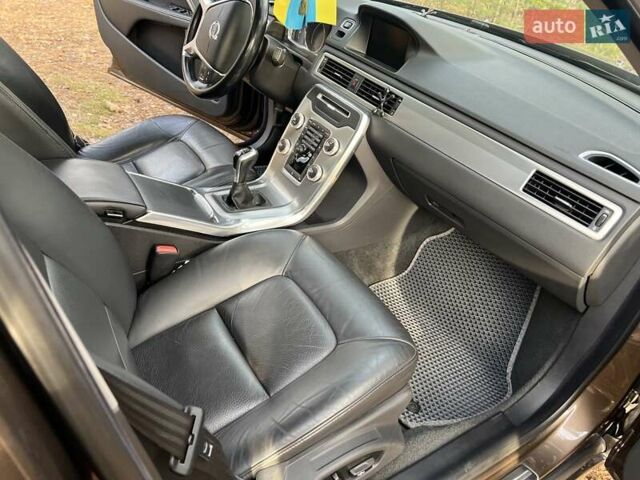 Коричневый Вольво С80, объемом двигателя 1.99 л и пробегом 187 тыс. км за 14800 $, фото 21 на Automoto.ua