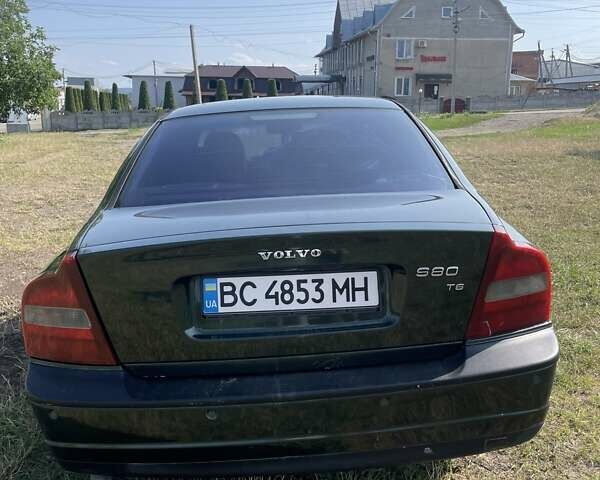 Вольво S80, об'ємом двигуна 2.78 л та пробігом 350 тис. км за 3300 $, фото 4 на Automoto.ua