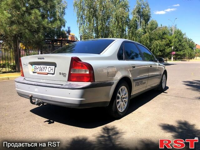 Вольво С80, объемом двигателя 2 л и пробегом 335 тыс. км за 3500 $, фото 2 на Automoto.ua