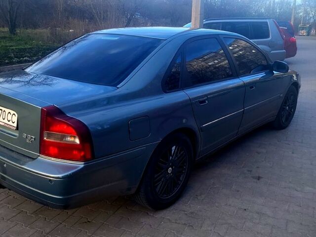 Вольво С80, объемом двигателя 2.4 л и пробегом 456 тыс. км за 5500 $, фото 6 на Automoto.ua
