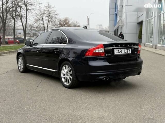 Вольво С80, объемом двигателя 2 л и пробегом 255 тыс. км за 10500 $, фото 4 на Automoto.ua