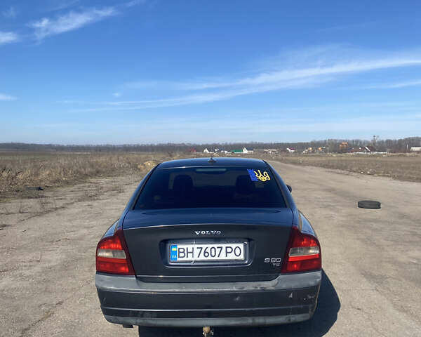 Серый Вольво С80, объемом двигателя 2 л и пробегом 328 тыс. км за 3400 $, фото 5 на Automoto.ua