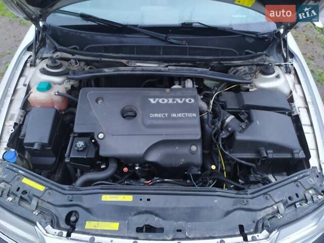 Серый Вольво С80, объемом двигателя 2.46 л и пробегом 440 тыс. км за 4550 $, фото 14 на Automoto.ua