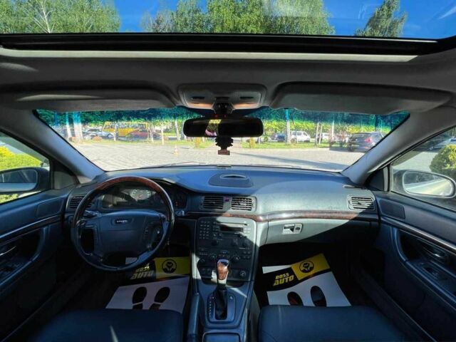 Серый Вольво С80, объемом двигателя 2.8 л и пробегом 303 тыс. км за 4300 $, фото 11 на Automoto.ua