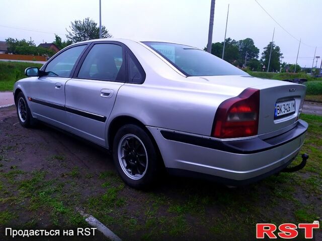 Сірий Вольво S80, об'ємом двигуна 2.5 л та пробігом 400 тис. км за 4950 $, фото 5 на Automoto.ua