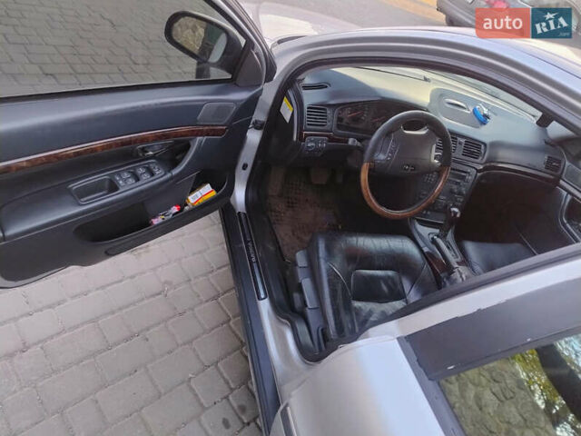 Серый Вольво С80, объемом двигателя 2 л и пробегом 404 тыс. км за 4000 $, фото 6 на Automoto.ua