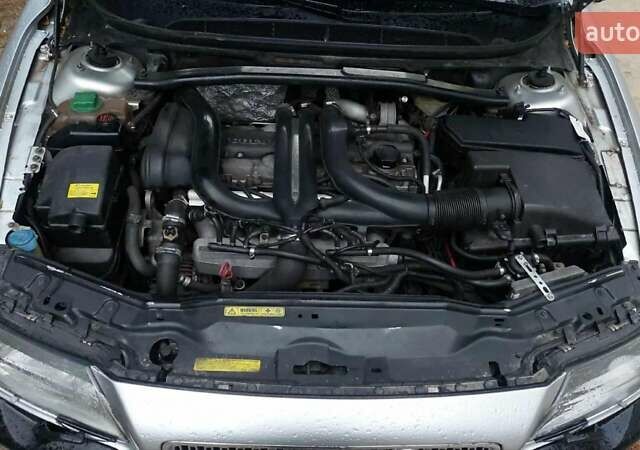 Серый Вольво С80, объемом двигателя 2.8 л и пробегом 229 тыс. км за 4900 $, фото 12 на Automoto.ua