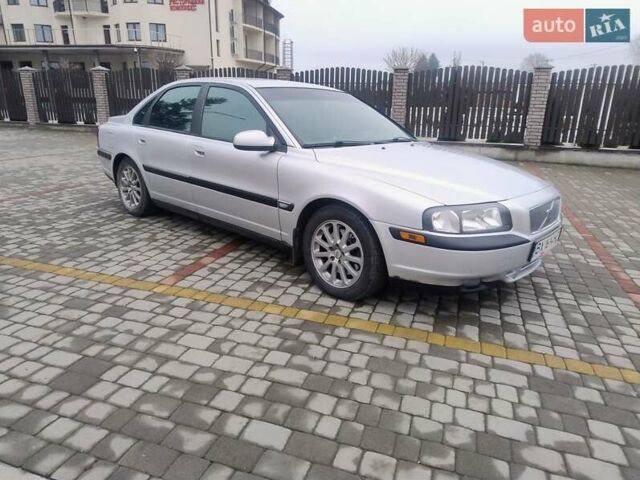 Серый Вольво С80, объемом двигателя 2 л и пробегом 406 тыс. км за 3850 $, фото 9 на Automoto.ua