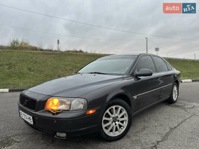 Серый Вольво С80, объемом двигателя 2 л и пробегом 340 тыс. км за 4500 $, фото 2 на Automoto.ua