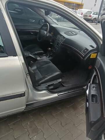 Сірий Вольво S80, об'ємом двигуна 2 л та пробігом 450 тис. км за 4000 $, фото 9 на Automoto.ua