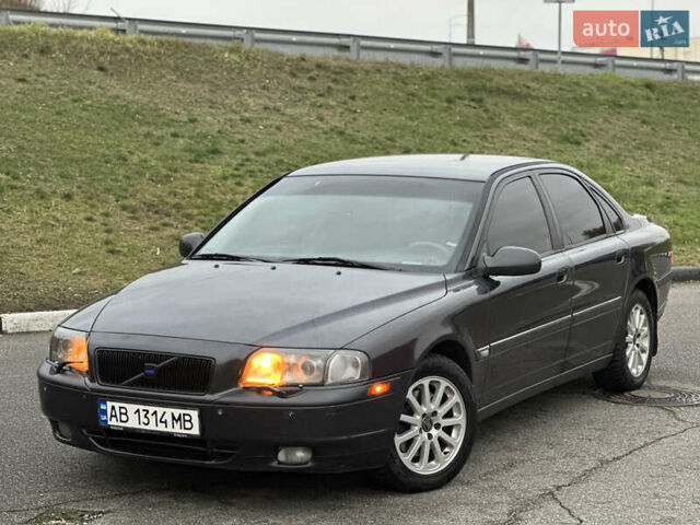 Серый Вольво С80, объемом двигателя 2 л и пробегом 340 тыс. км за 4500 $, фото 3 на Automoto.ua