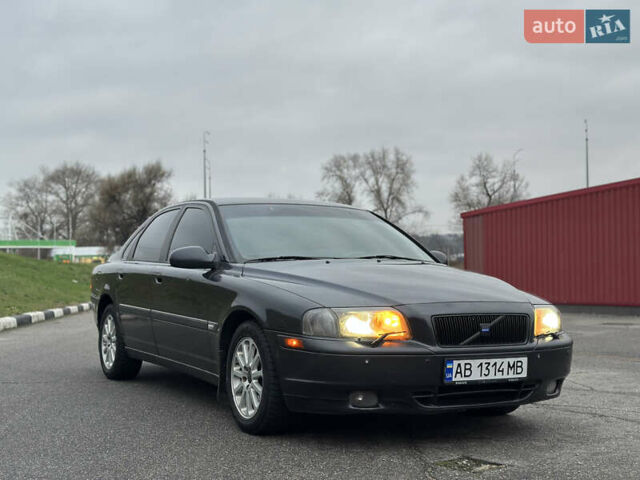 Серый Вольво С80, объемом двигателя 2 л и пробегом 340 тыс. км за 4500 $, фото 10 на Automoto.ua
