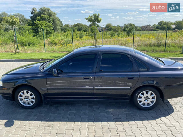 Серый Вольво С80, объемом двигателя 2.44 л и пробегом 303 тыс. км за 4900 $, фото 4 на Automoto.ua