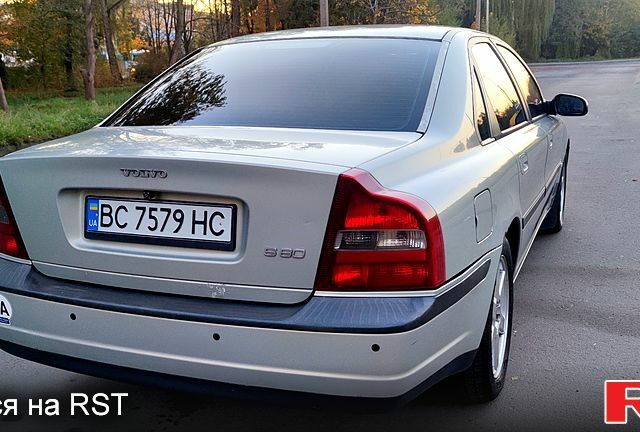 Серый Вольво С80, объемом двигателя 2 л и пробегом 371 тыс. км за 4600 $, фото 2 на Automoto.ua