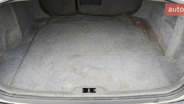 Серый Вольво С80, объемом двигателя 2.92 л и пробегом 406 тыс. км за 5000 $, фото 39 на Automoto.ua