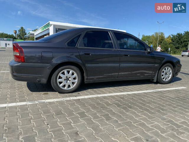 Серый Вольво С80, объемом двигателя 2.44 л и пробегом 303 тыс. км за 4900 $, фото 9 на Automoto.ua