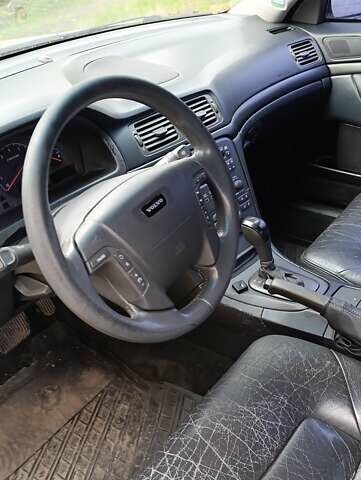 Серый Вольво С80, объемом двигателя 2.92 л и пробегом 406 тыс. км за 5000 $, фото 27 на Automoto.ua