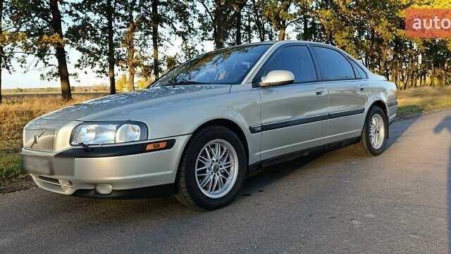 Серый Вольво С80, объемом двигателя 2.92 л и пробегом 406 тыс. км за 5000 $, фото 46 на Automoto.ua