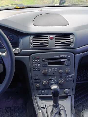 Серый Вольво С80, объемом двигателя 2.92 л и пробегом 406 тыс. км за 5000 $, фото 14 на Automoto.ua