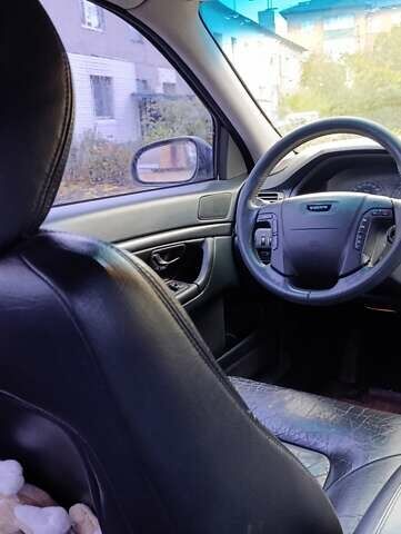 Серый Вольво С80, объемом двигателя 2.92 л и пробегом 406 тыс. км за 5000 $, фото 4 на Automoto.ua