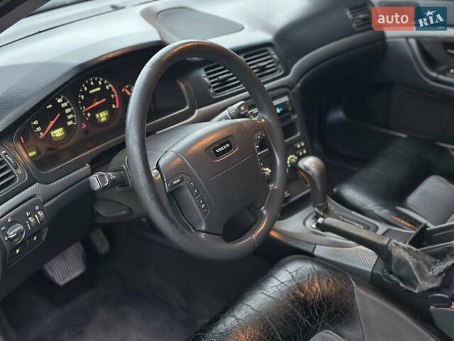 Серый Вольво С80, объемом двигателя 2 л и пробегом 340 тыс. км за 4500 $, фото 28 на Automoto.ua