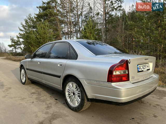 Серый Вольво С80, объемом двигателя 2.4 л и пробегом 450 тыс. км за 4000 $, фото 3 на Automoto.ua